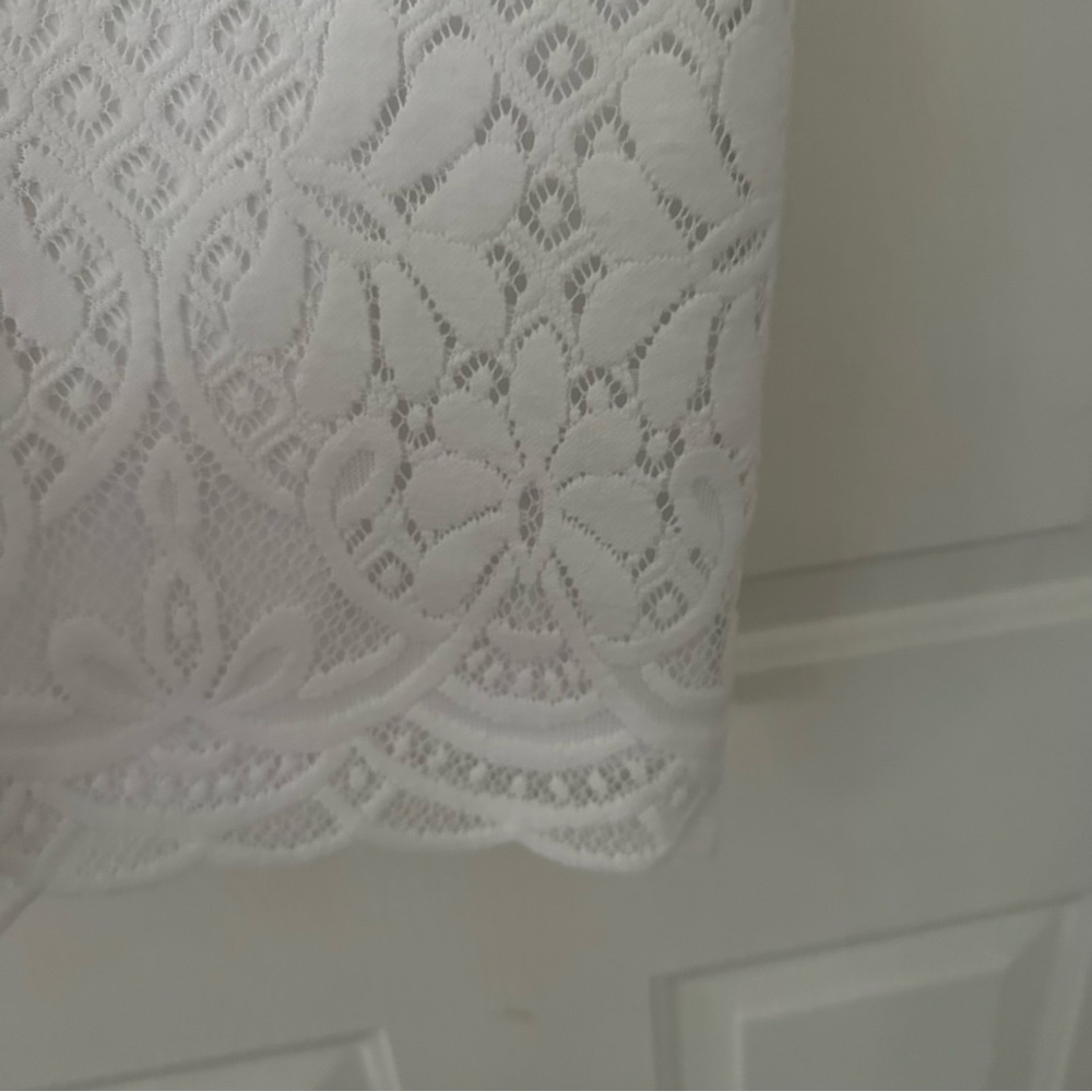 Lilly Pulitzer Mara Resort White Paradise Island Engineered Lace Dress Medium - Picture 6 of 14